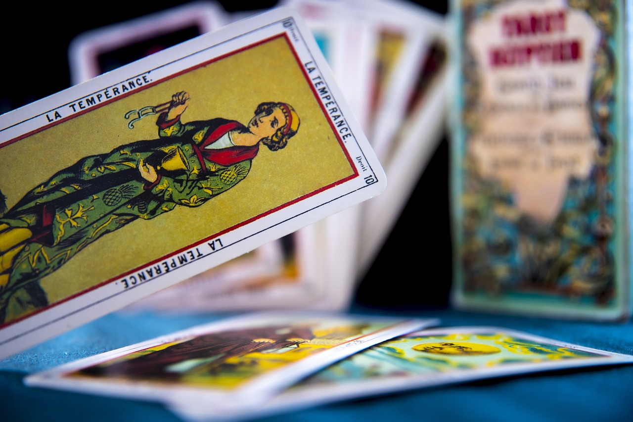 Tarotkarten der Stäbe: Bedeutung und Interpretation